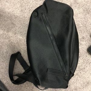 Lululemon fast track bag (also backpack)